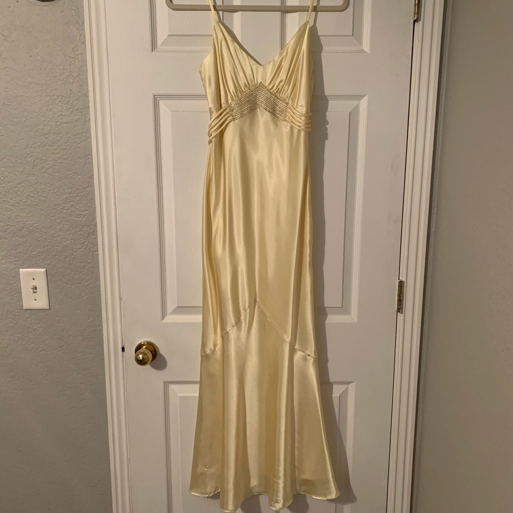 Yellow dress!